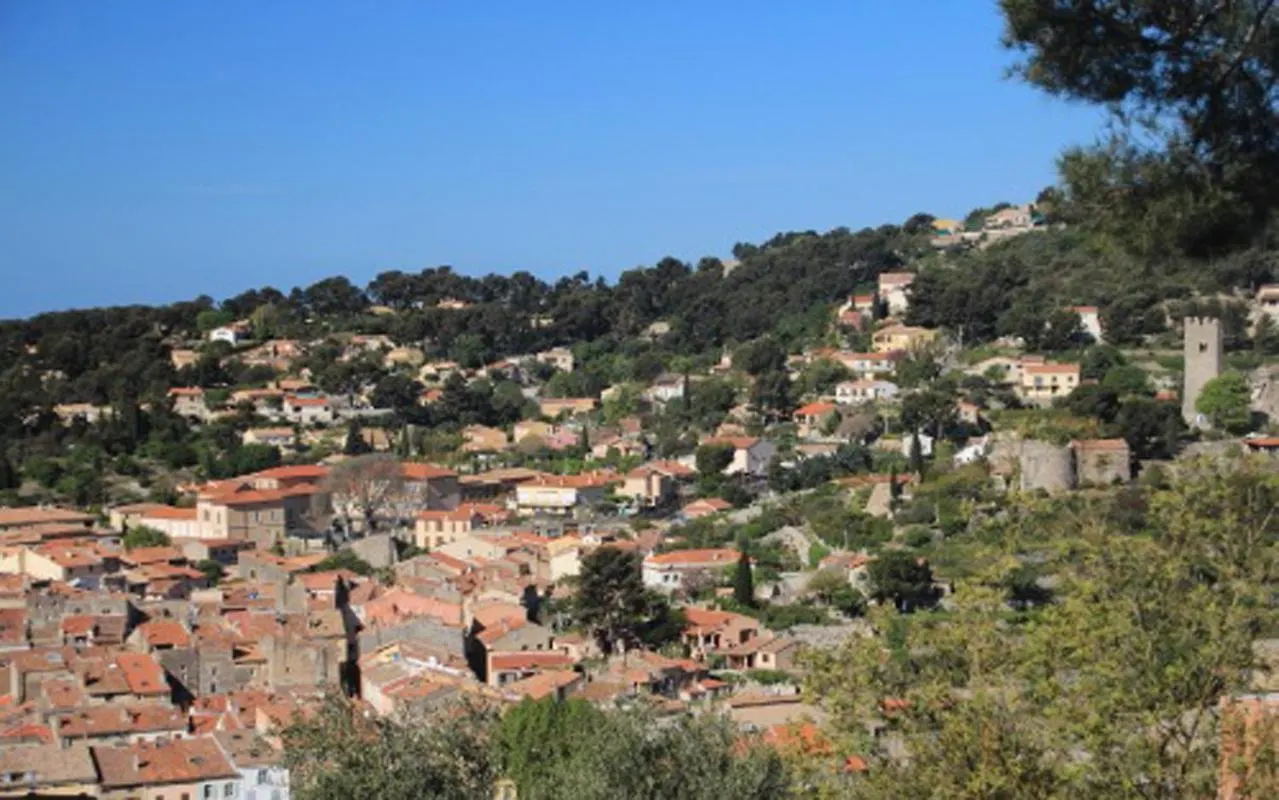 Gite La Pinede Penchee Ollioules